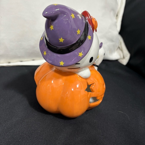 Hello kitty Blue Sky Orange Ceramic Halloween Figurine - Picture 2 of 5
